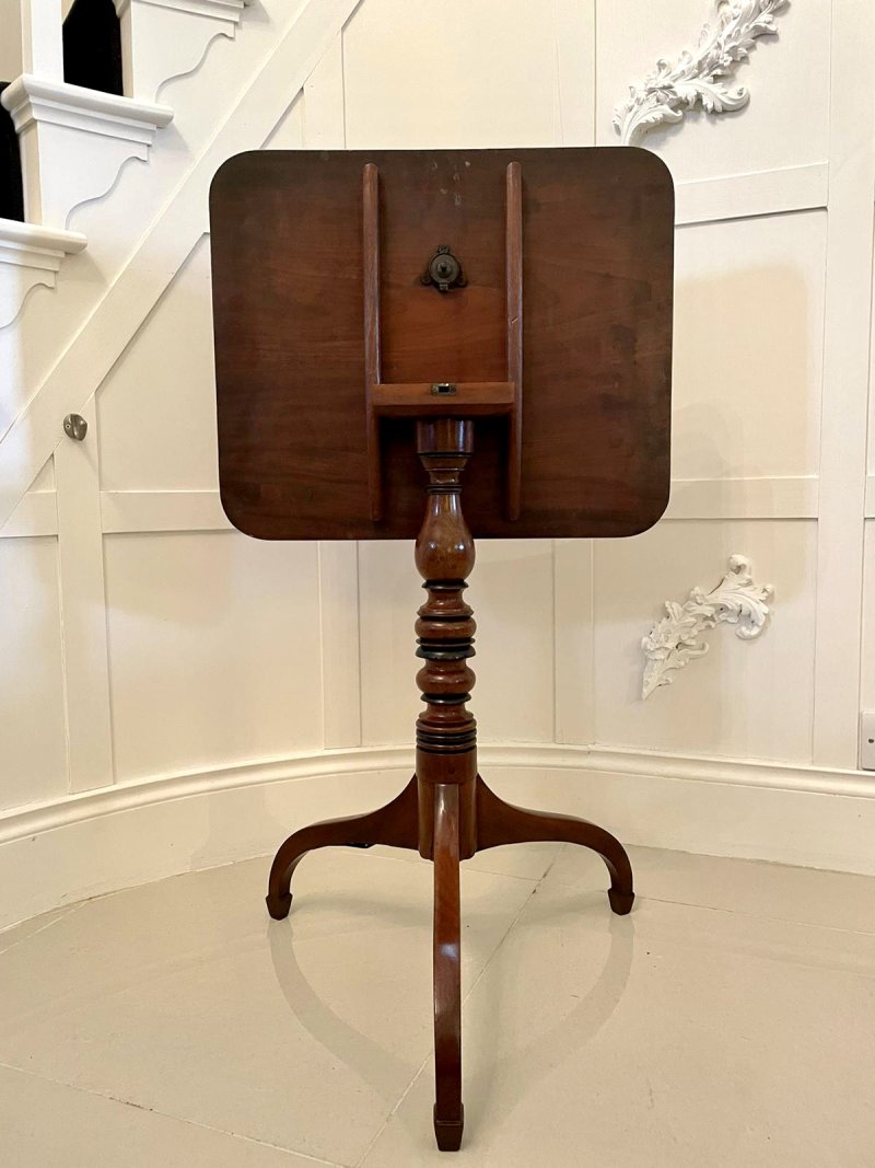 Antique George III Quality Mahogany Lamp Table - Image 4